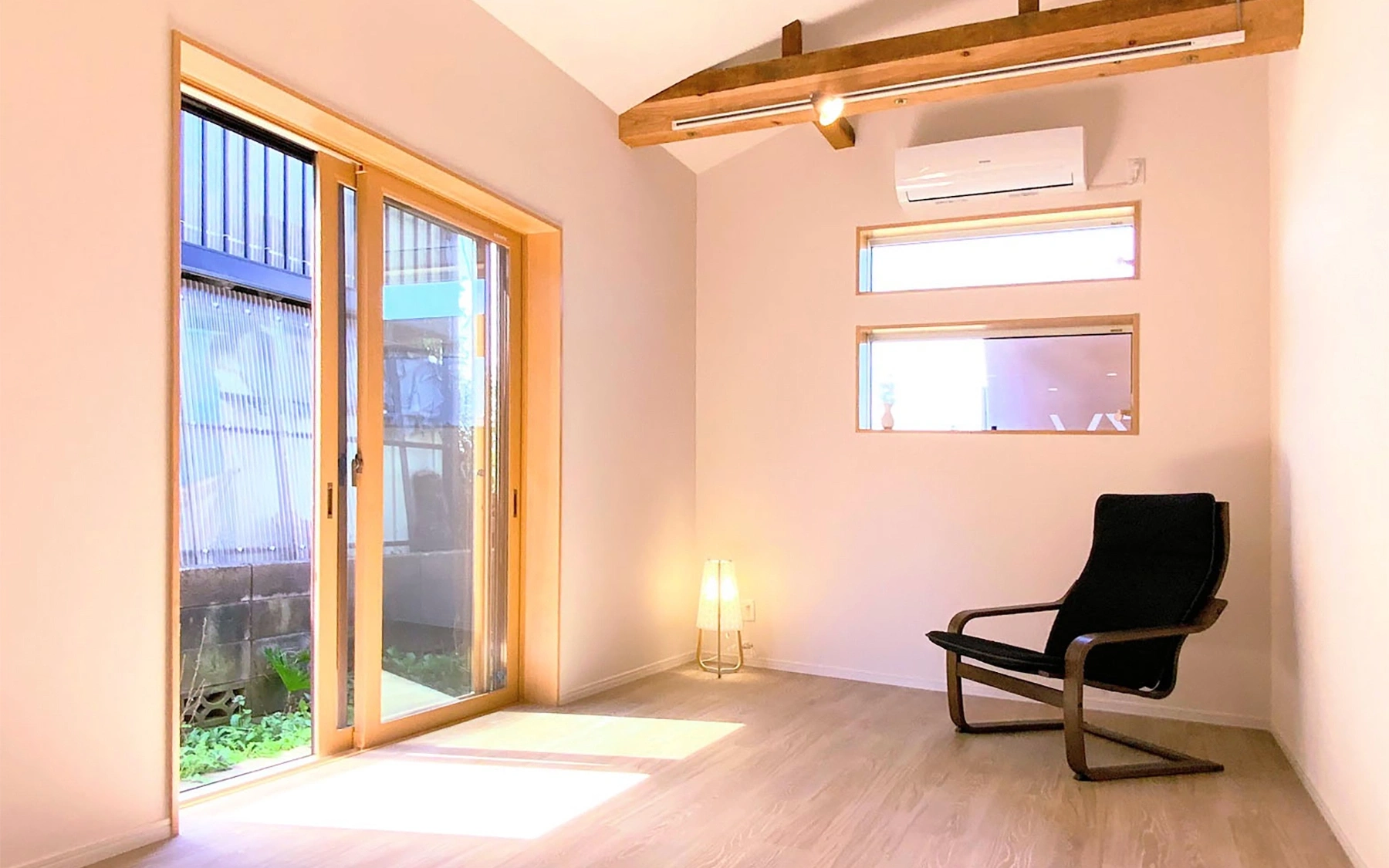 トップイメージ01