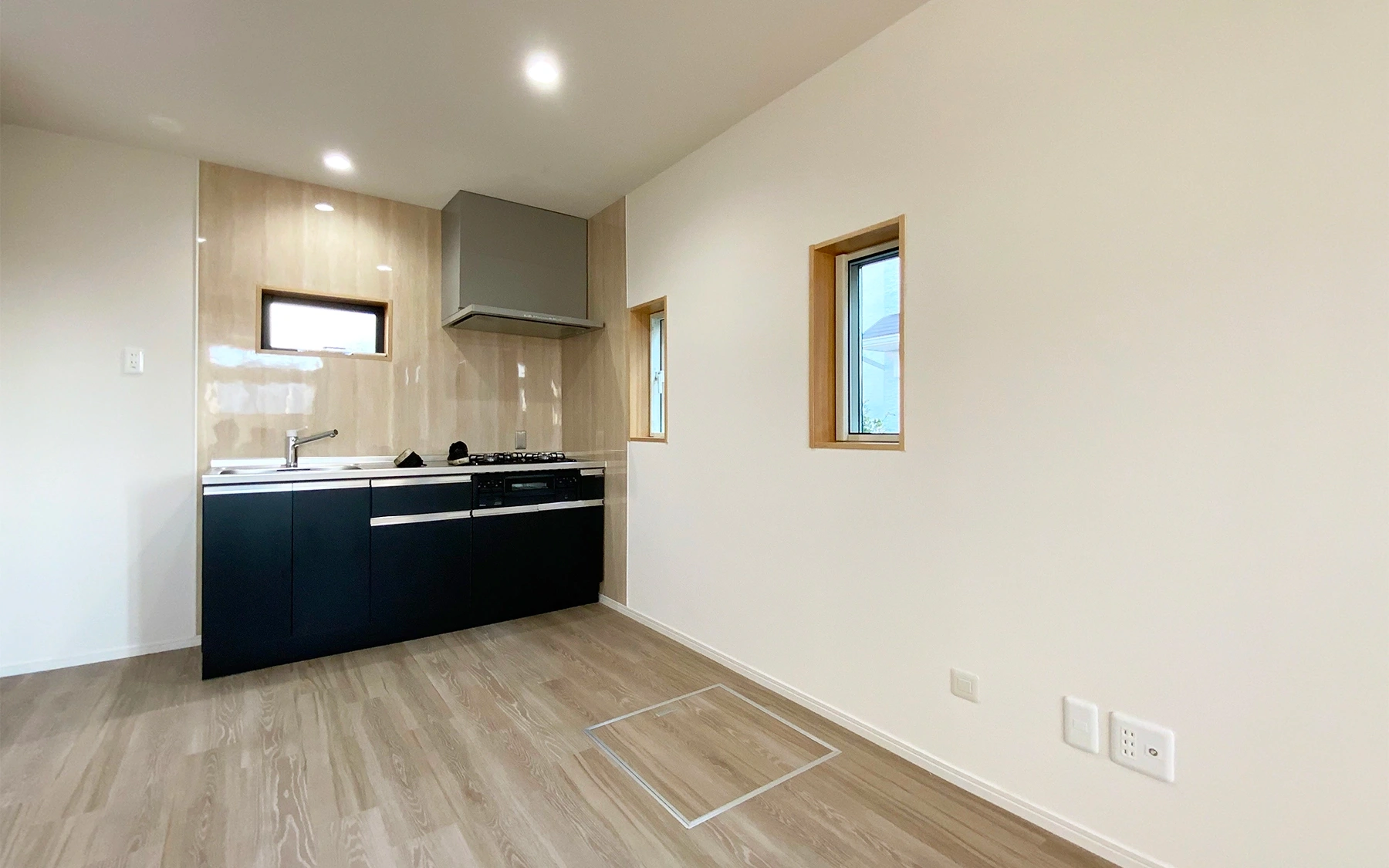 トップイメージ02